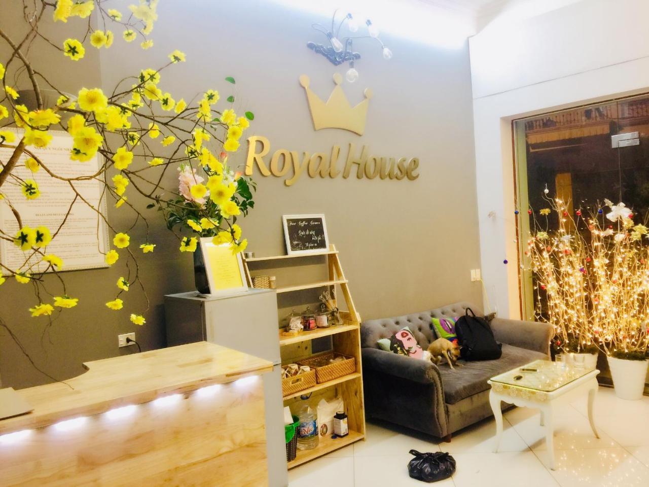 Royal House Hotel Hanoi Bagian luar foto