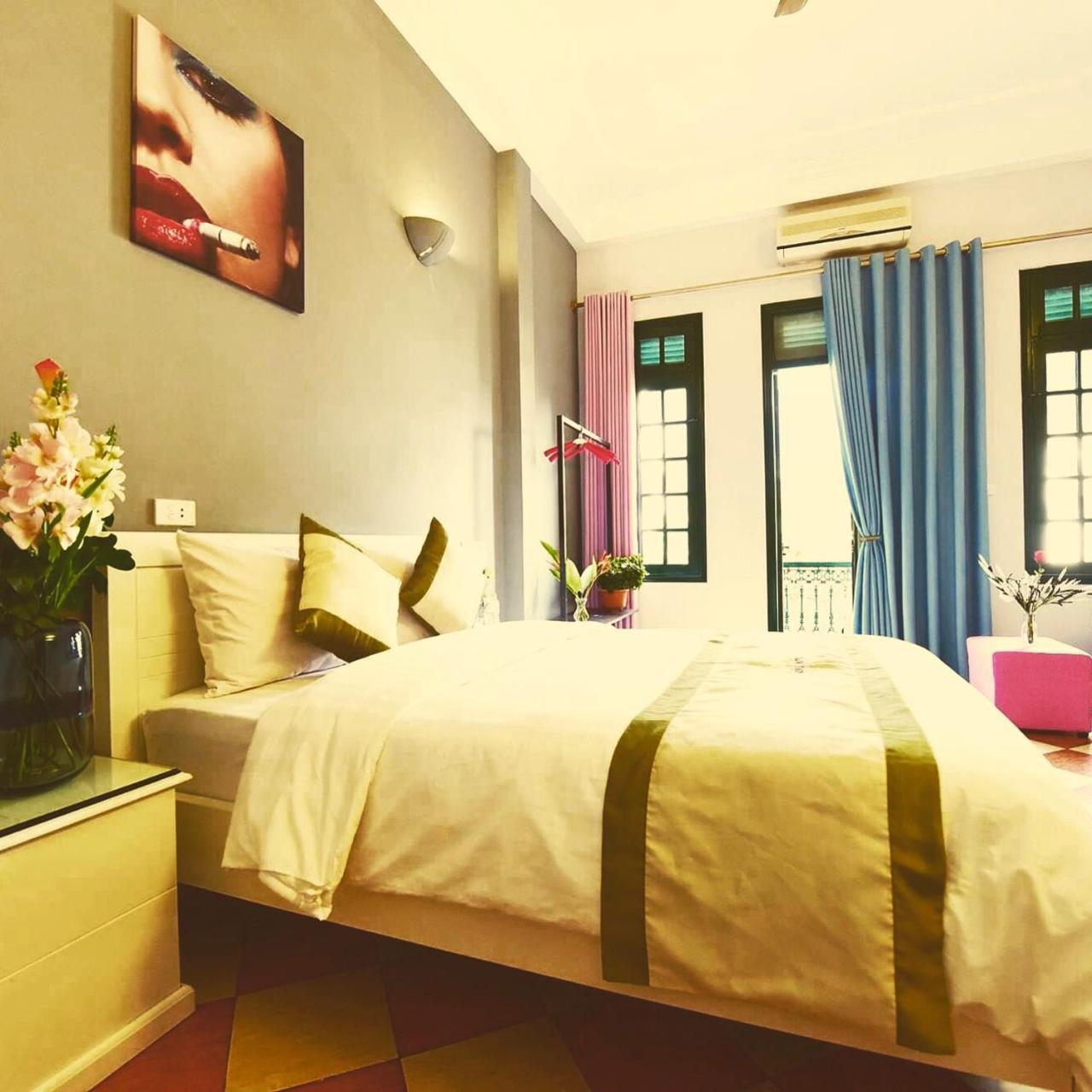 Royal House Hotel Hanoi Bagian luar foto