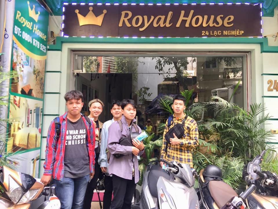 Royal House Hotel Hanoi Bagian luar foto